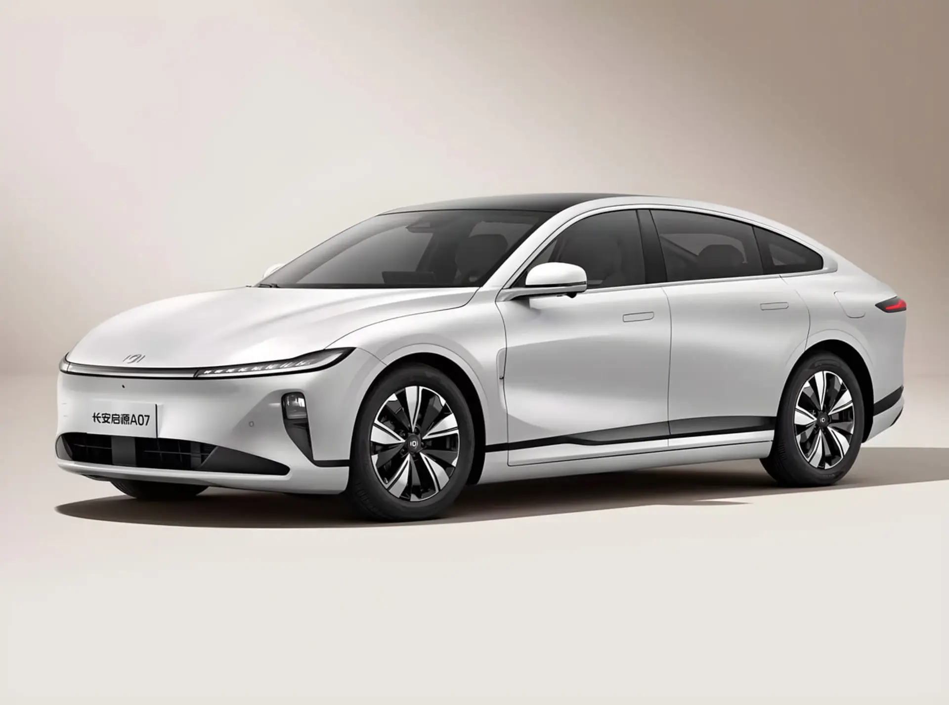 خودرو چانگان (Changan) مدل A07 با رنگ سفید و طراحی مدرن