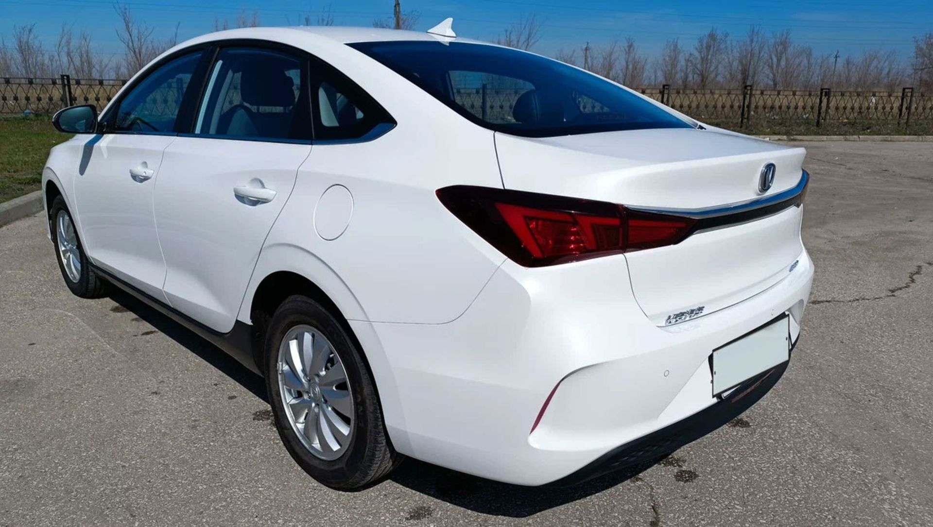 خودروی چانگان ایدو EV460 سایپا