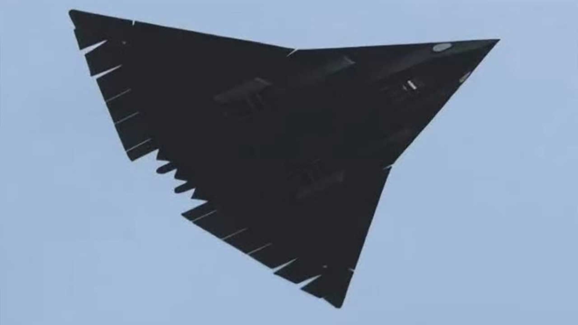 جنگنده چینی J-36