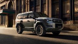 خودرو شاسی‌بلند چری جتور (Jetour) G700 در فضای شهری