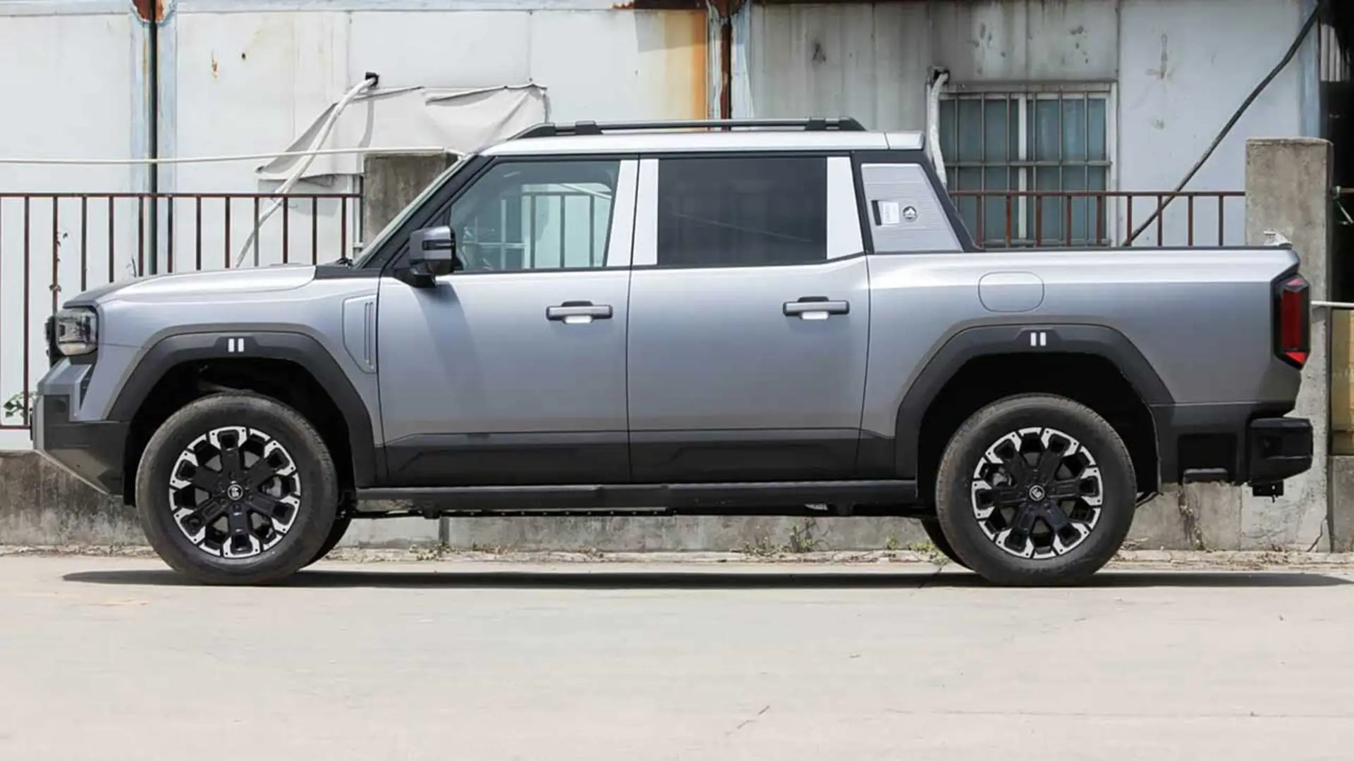 چری جتور F700