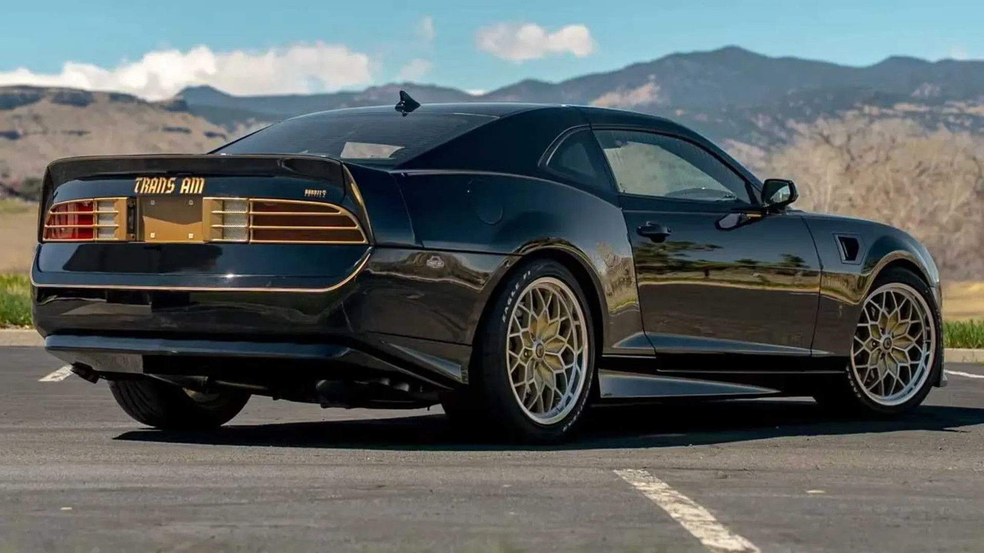 تبدیل شورلت کامارو به پونتیاک ترنس ام 