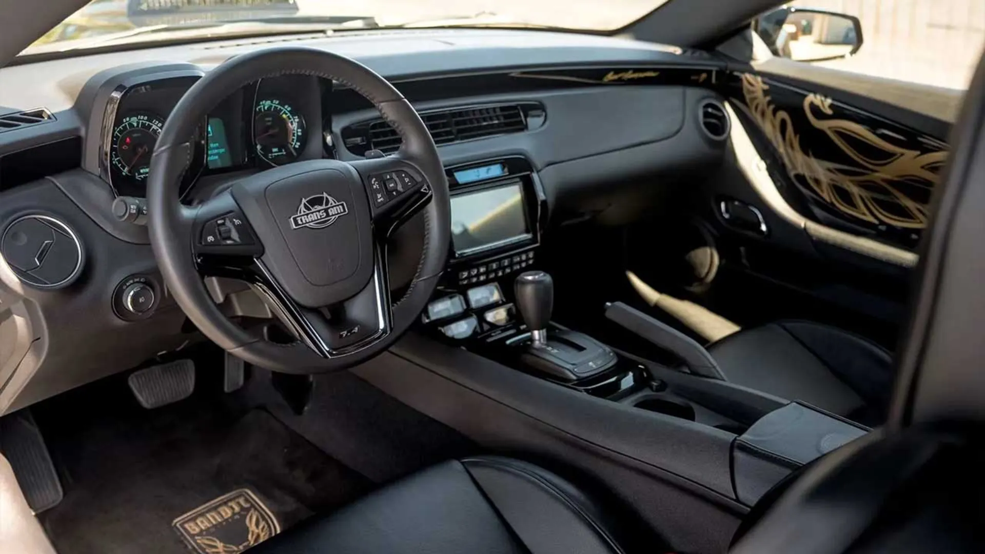 تبدیل شورلت کامارو به پونتیاک ترنس ام 