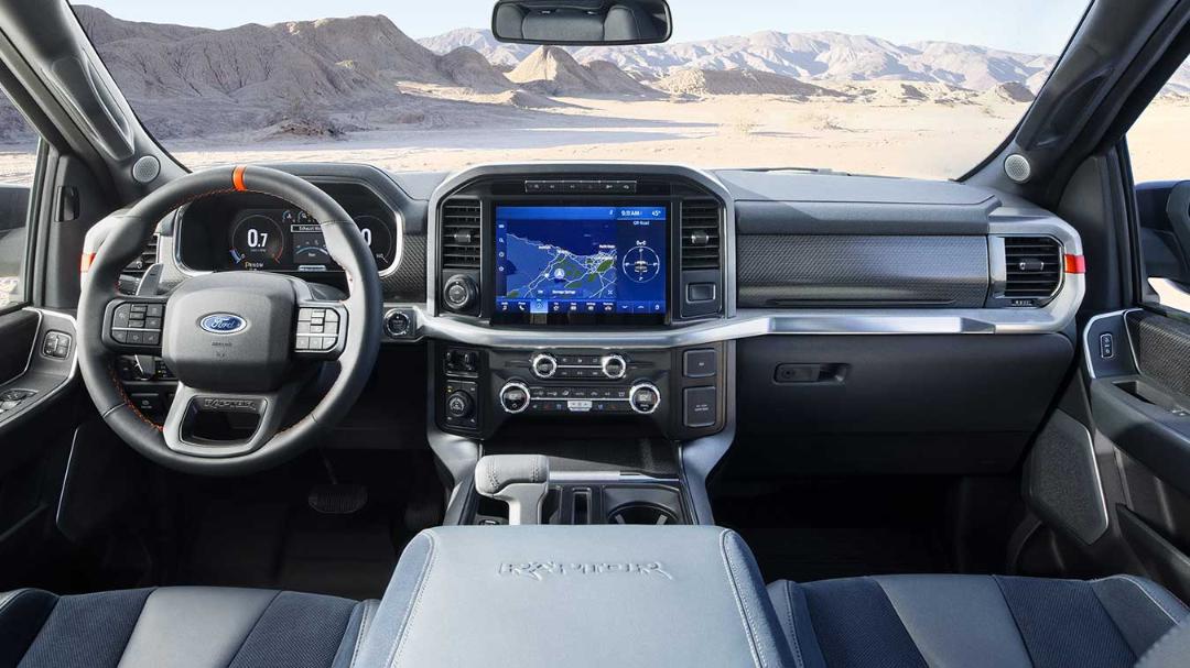 فورد F150 رپتور نمای داخل