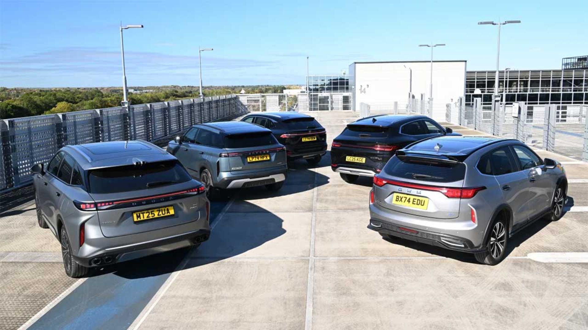 مقایسه بزرگ شاسی‌بلندهای هیبرید چینی