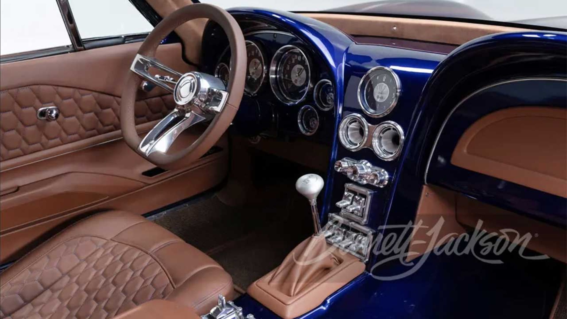 رستوماد کوروت C2 مدل 1963