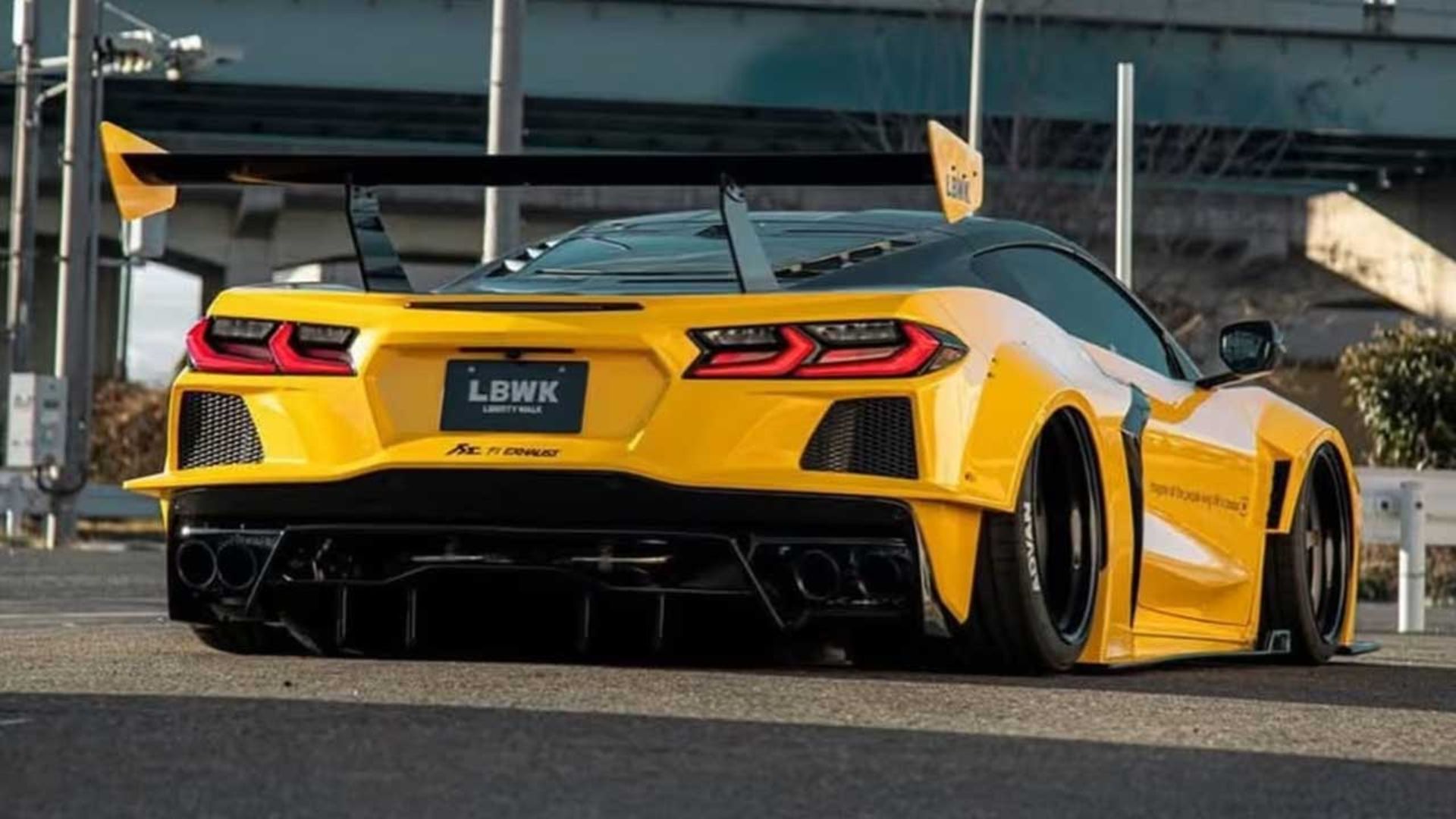 کوروت با تیونینگ لیبرتی واک