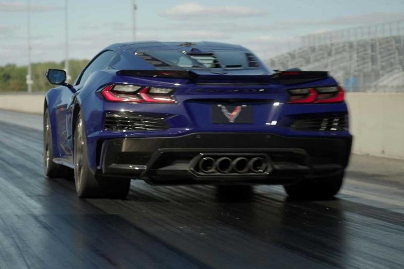 کوروت ZR1X