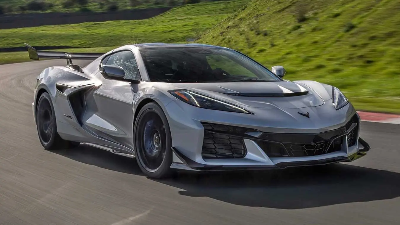 شورلت کوروت ZR1X