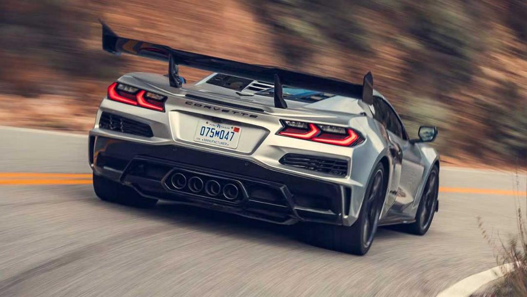 کوروت ZR1X