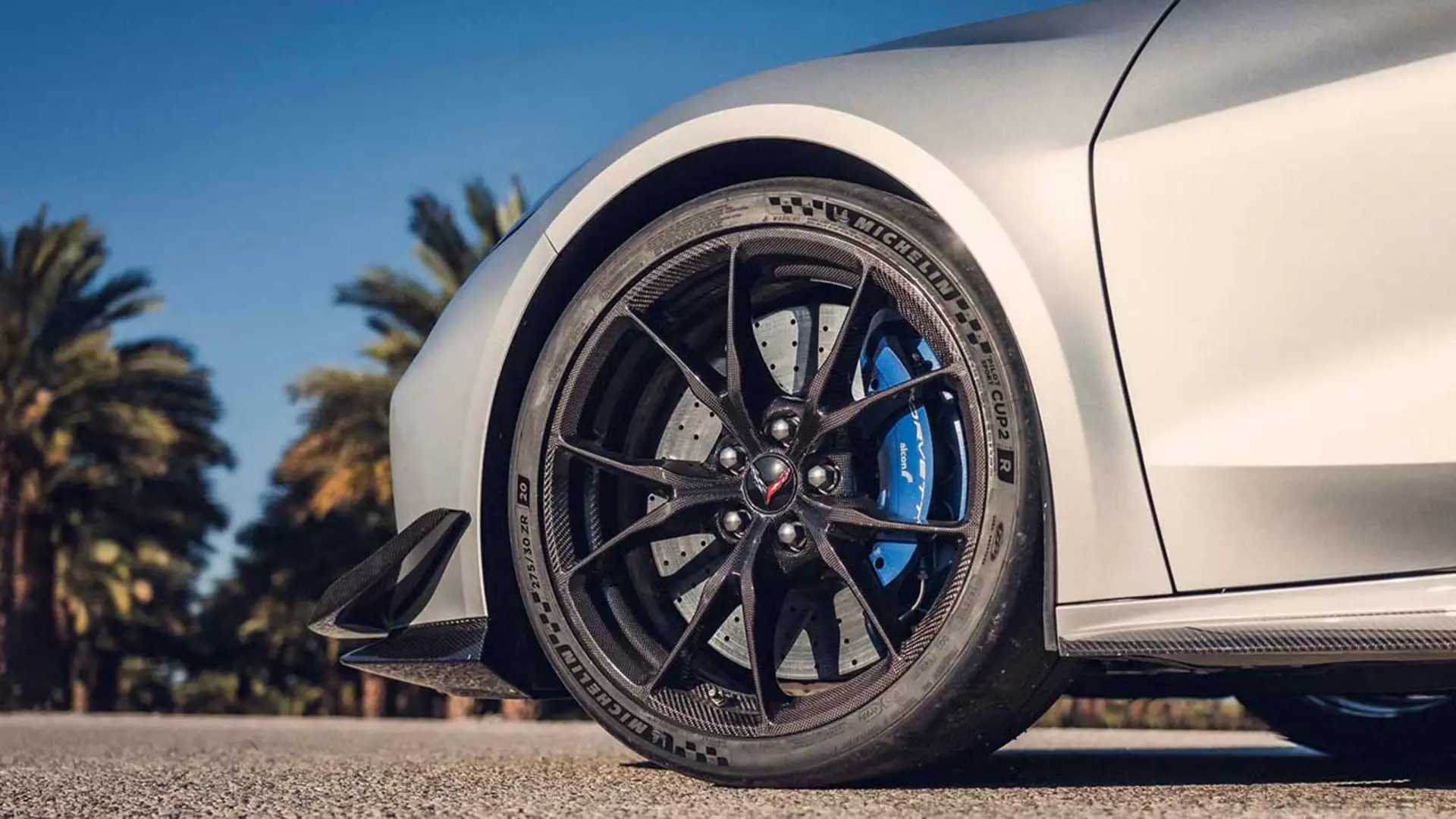 کوروت ZR1X