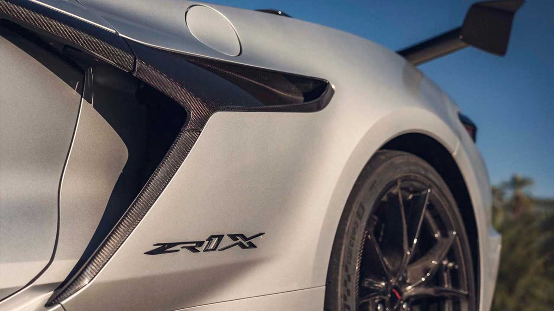 کوروت ZR1X