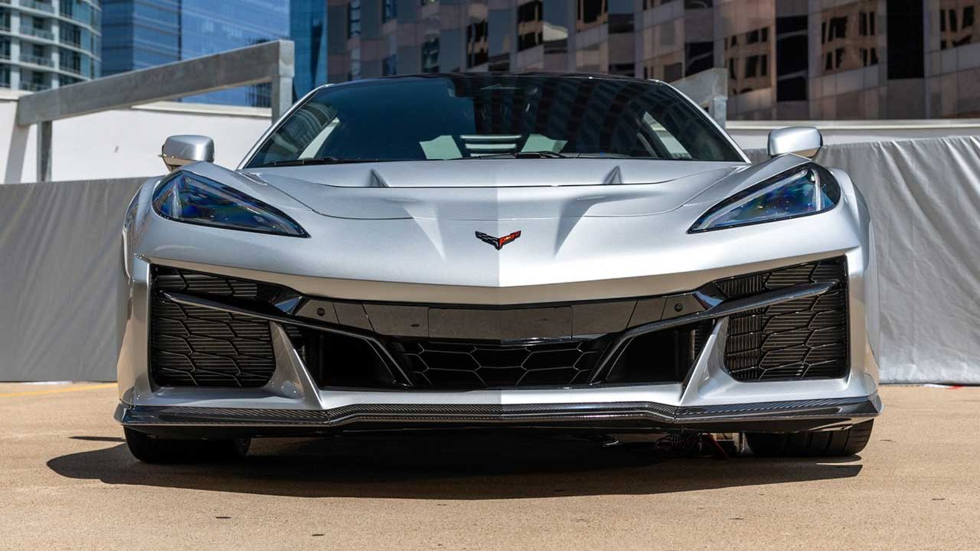 دوج چلنجر دیمن و کوروت ZR1X 