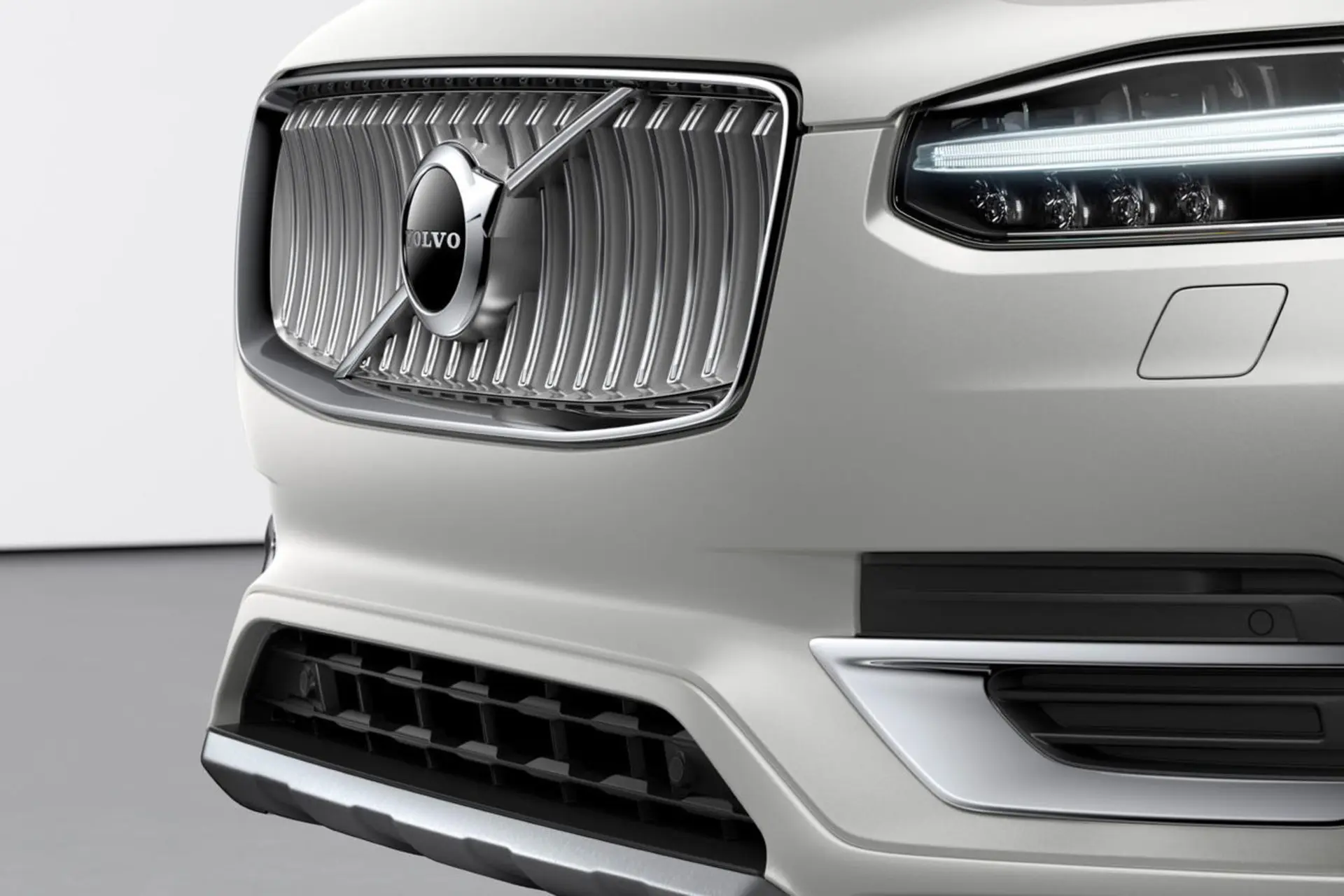 ولوو XC90
