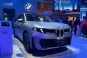 خودرو برقی بی‌ام دبلیو (BMW) مدل iX3 در نمایشگاه اتومبیل