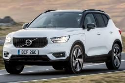 ولوو (Volvo) مدل XC40 سفید