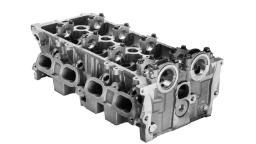 سرسیلندر (Cylinder Head) فلزی موتور خودرو با حفره‌های سوپاپ و مجاری روغن