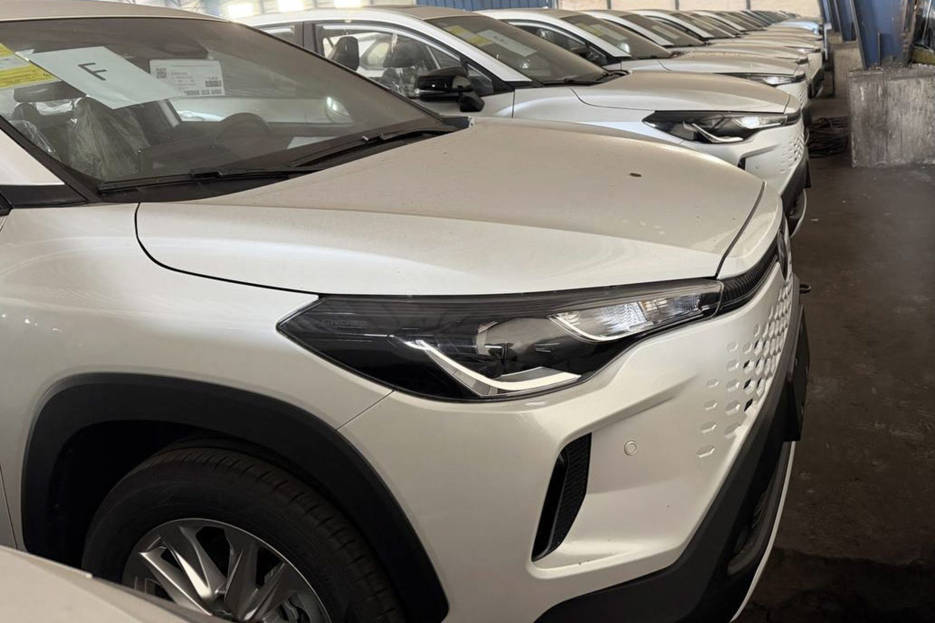  تویوتا کرولا کراس نیوفیس