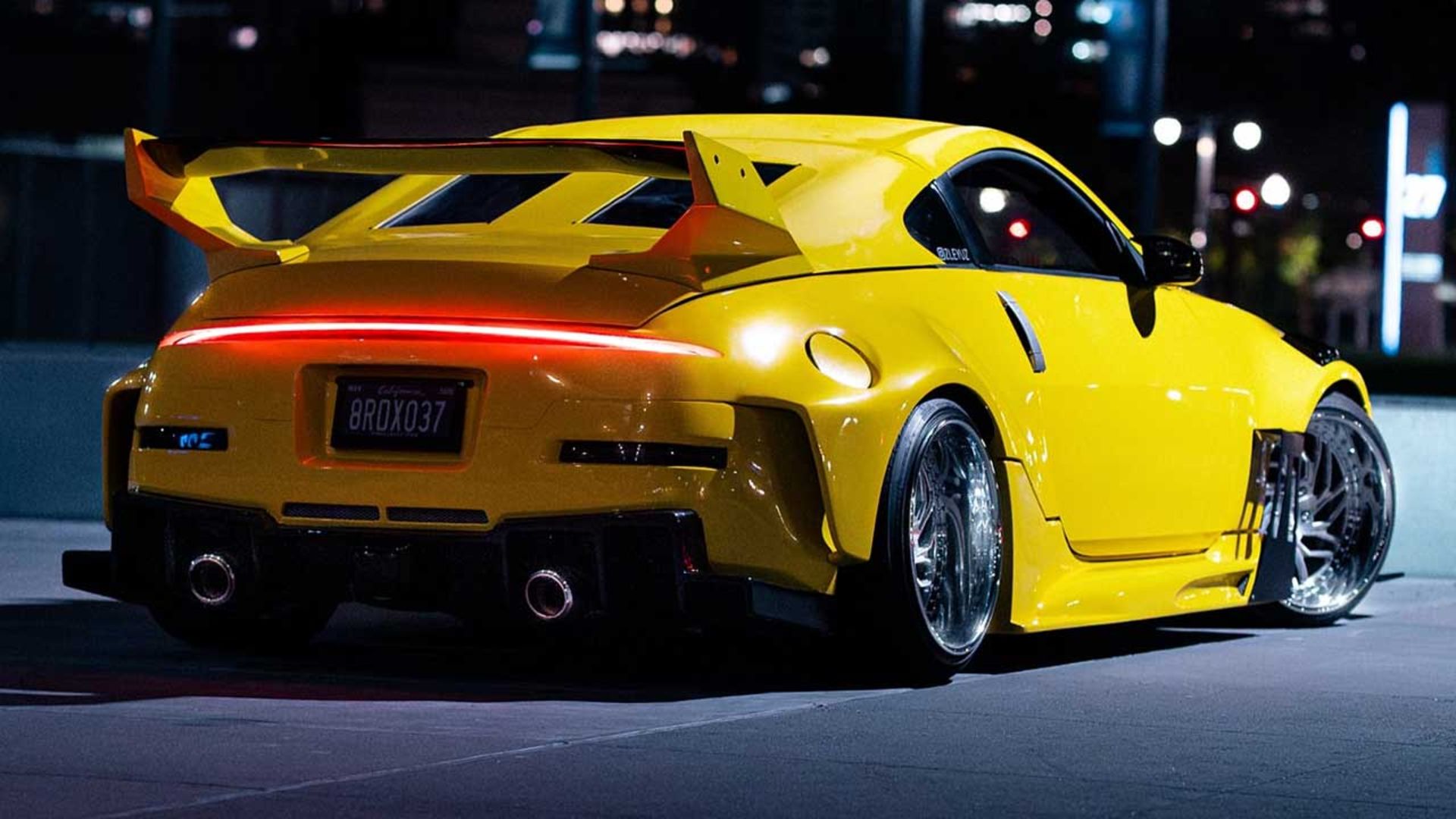 تیونینگ عجیب نیسان 350Z با الهام از سایبرپانک