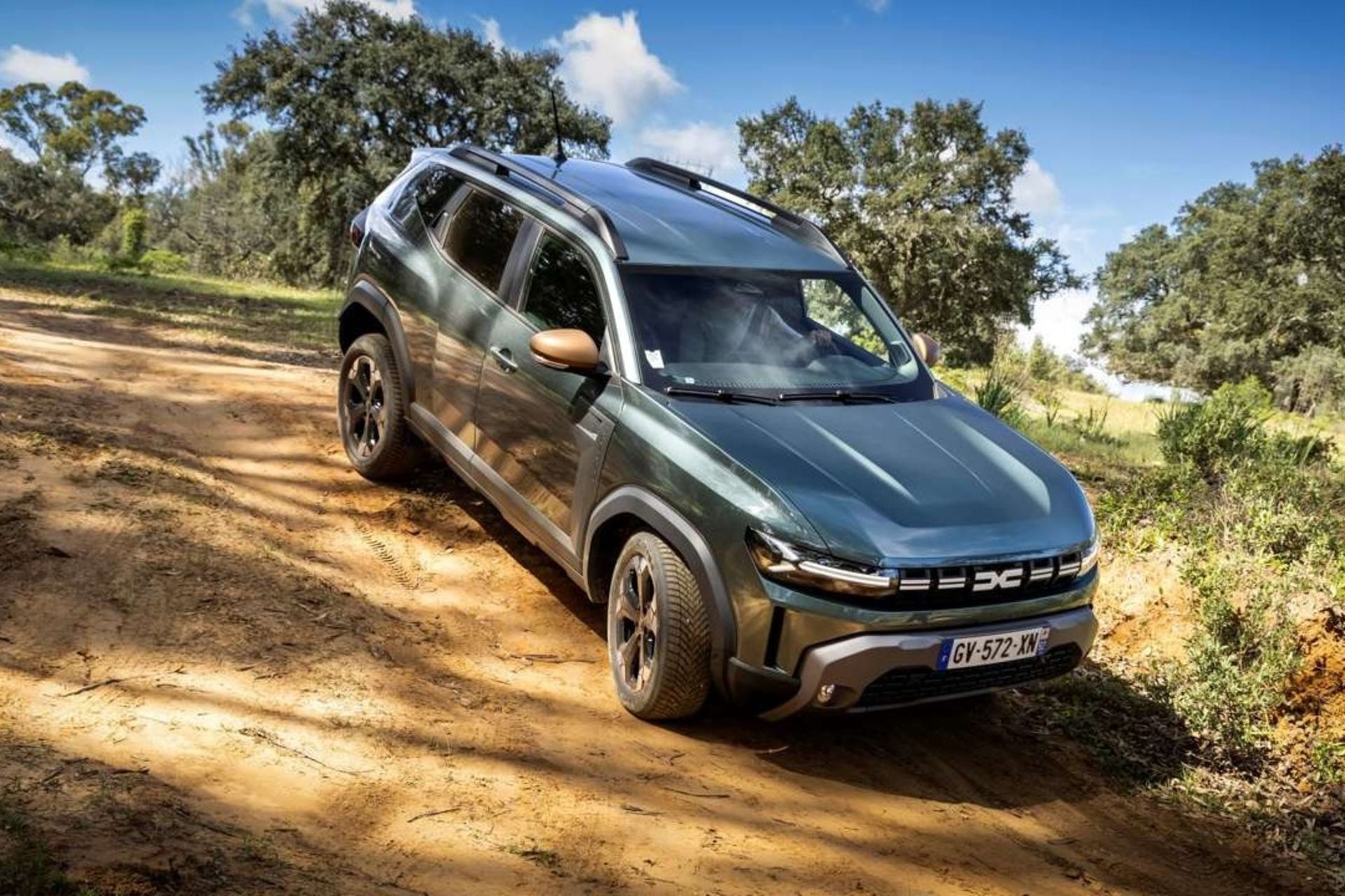 Dacia Duster Hybrid 2025 