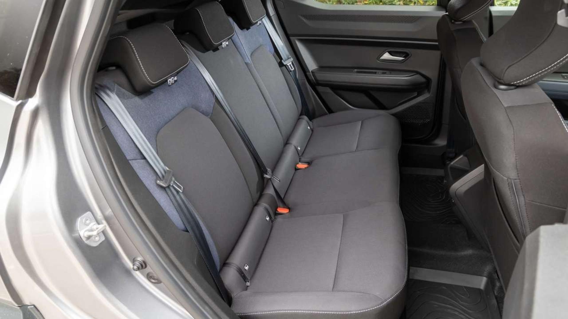 Dacia Duster Hybrid 2025 