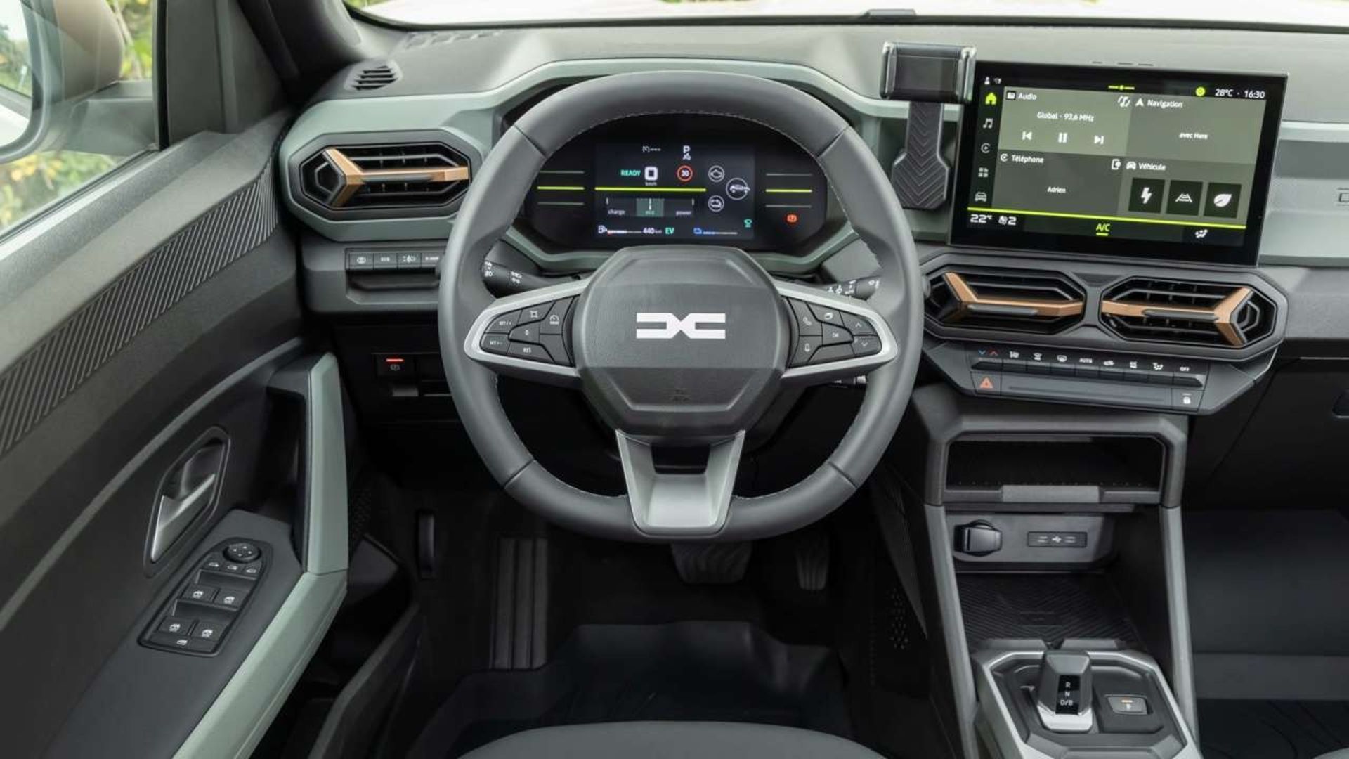 Dacia Duster Hybrid 2025 