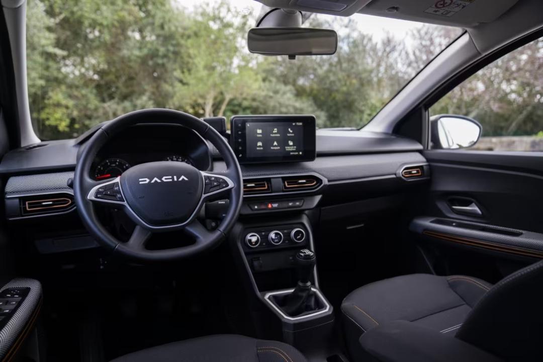 dacia_sandero_stepway new iran