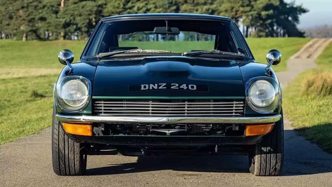 رستوماد داتسون 240Z 