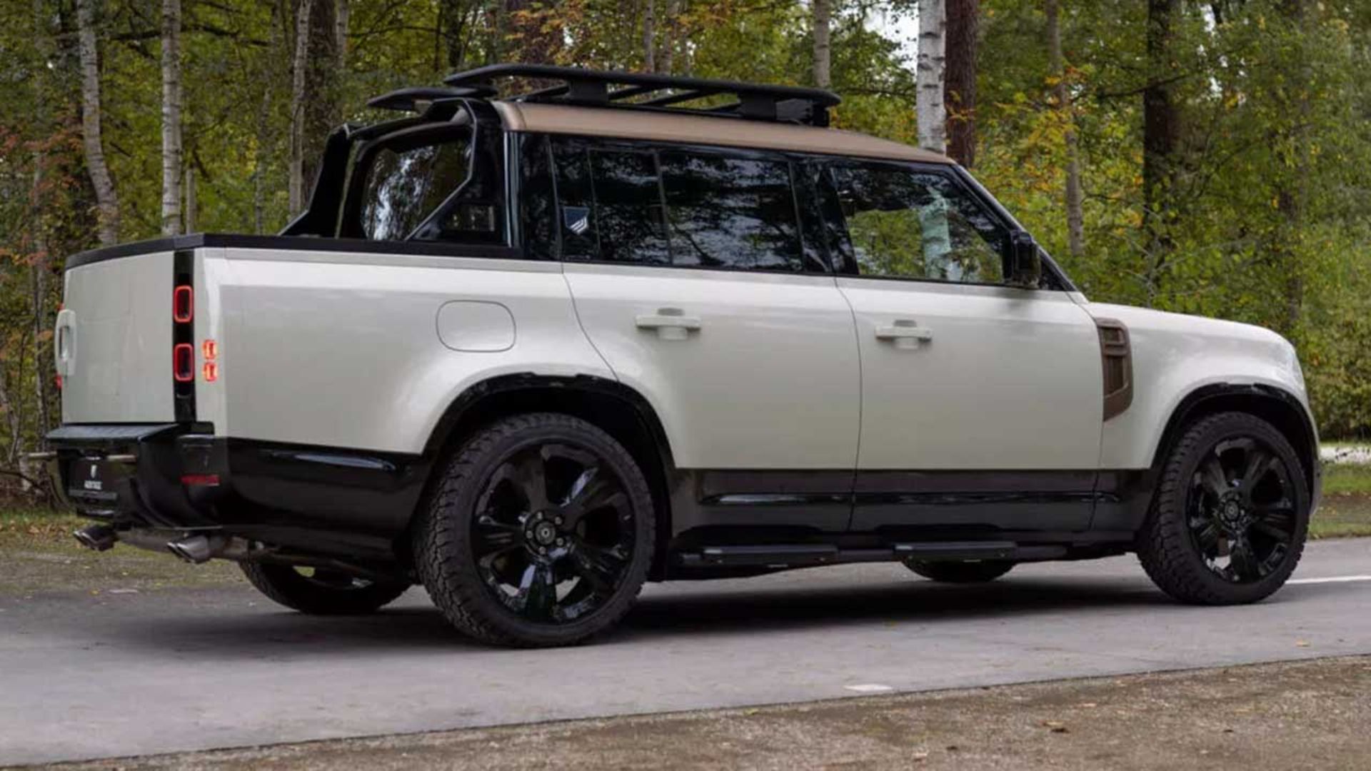 لندروور دیفندر پیکاپ 