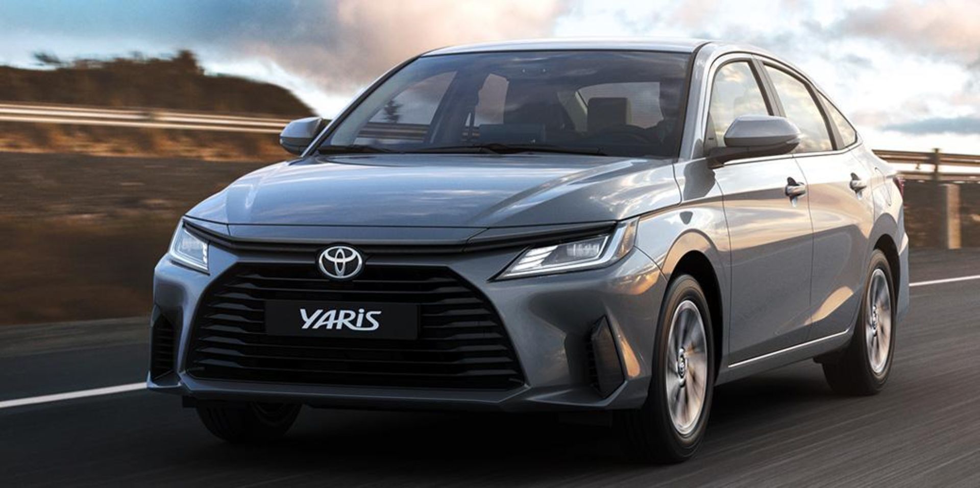 Toyota  yaris sedan 2024 iran homatelecom