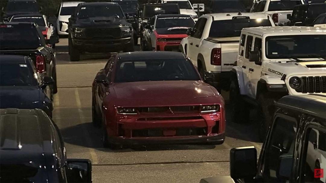 دوج چارجر SRT هلکت جدید