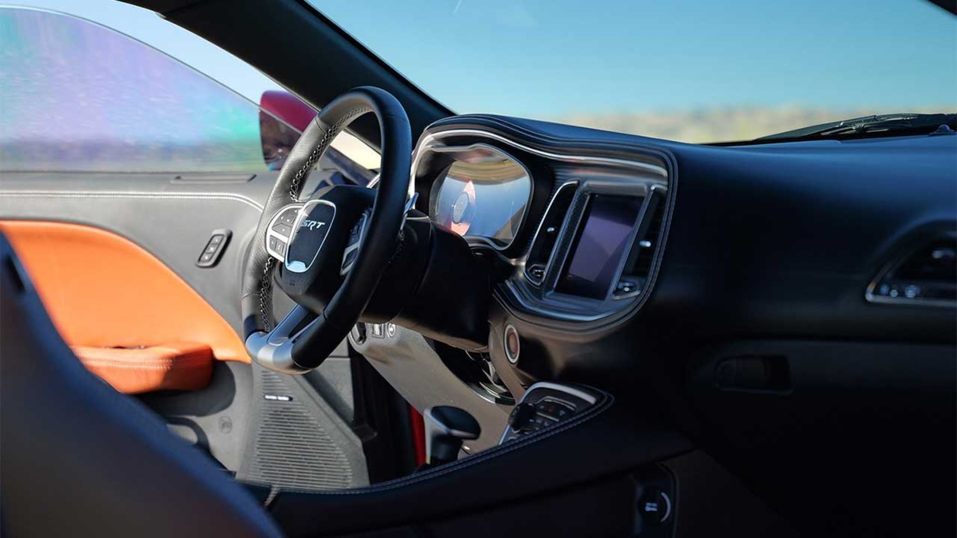 دوج چارجر دیتونا 1969 بر اساس چلنجر هلکت 