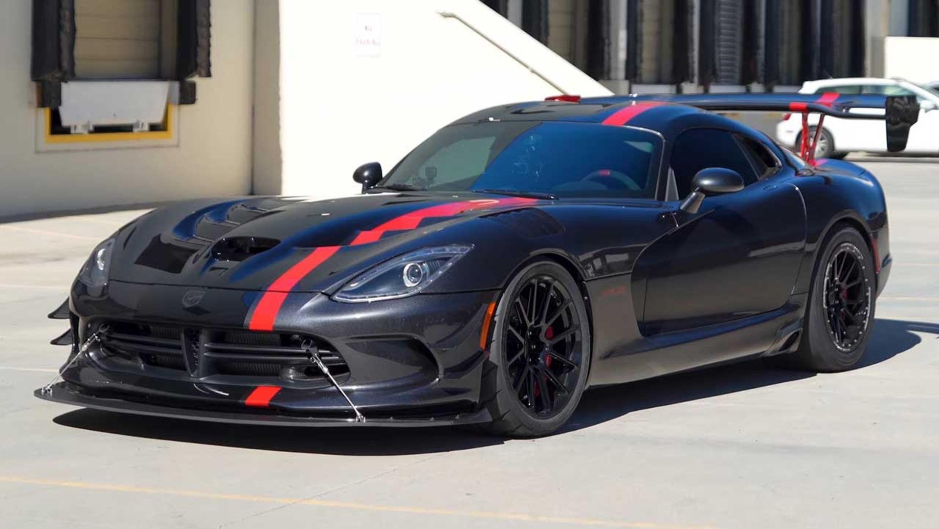 دوج وایپر با 2100 اسب بخار قدرت