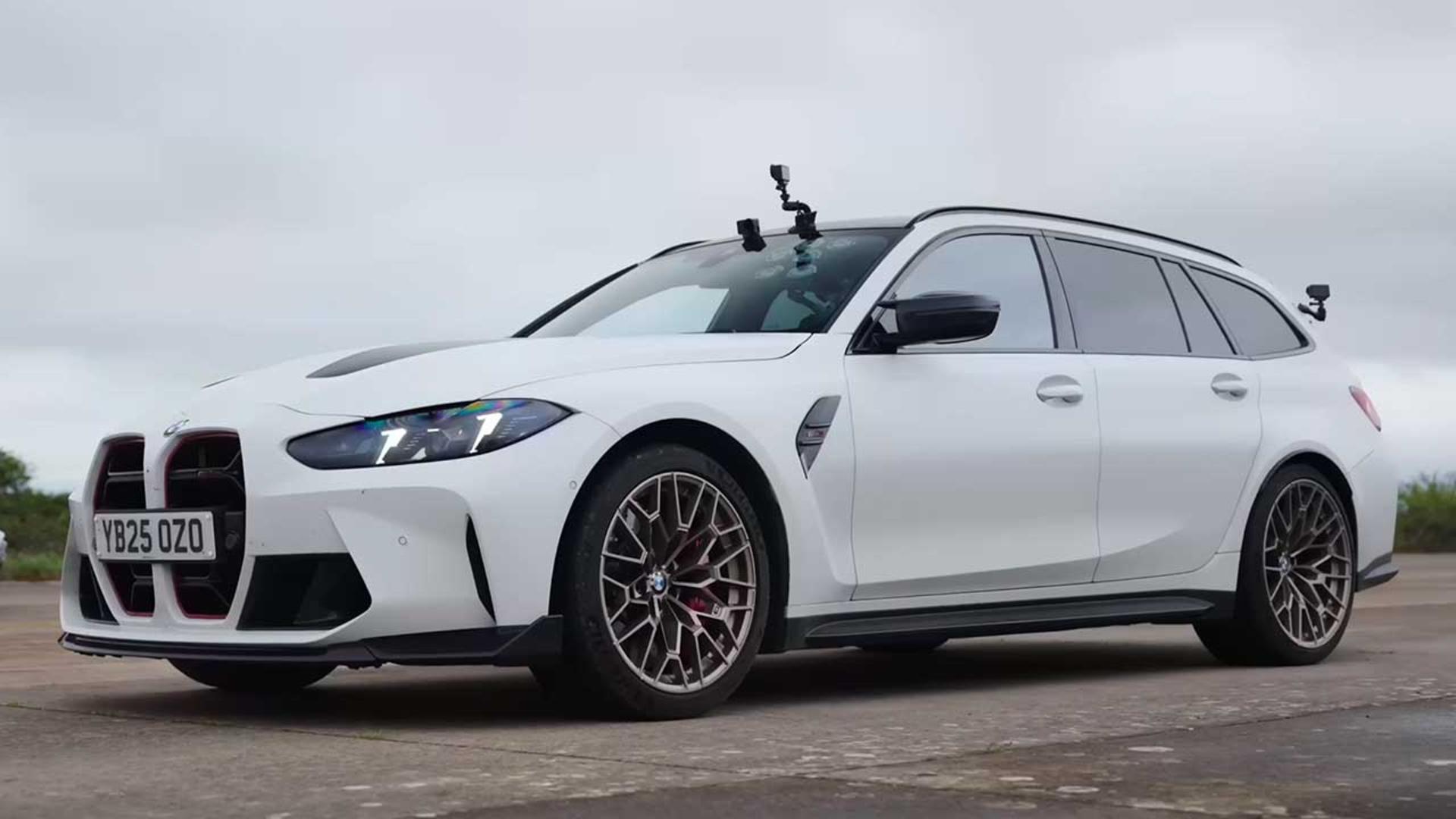 درگ بی‌ام‌و M3 CS و آئودی R8 GT