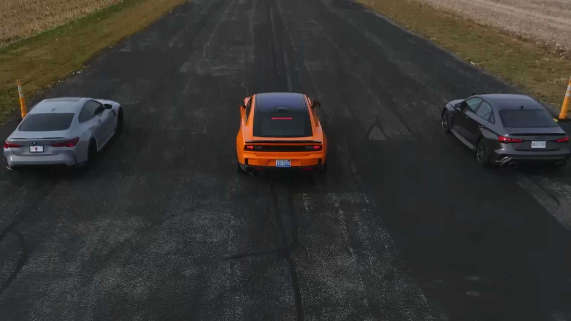 درگ چارجر ب‌ام‌و آئودی