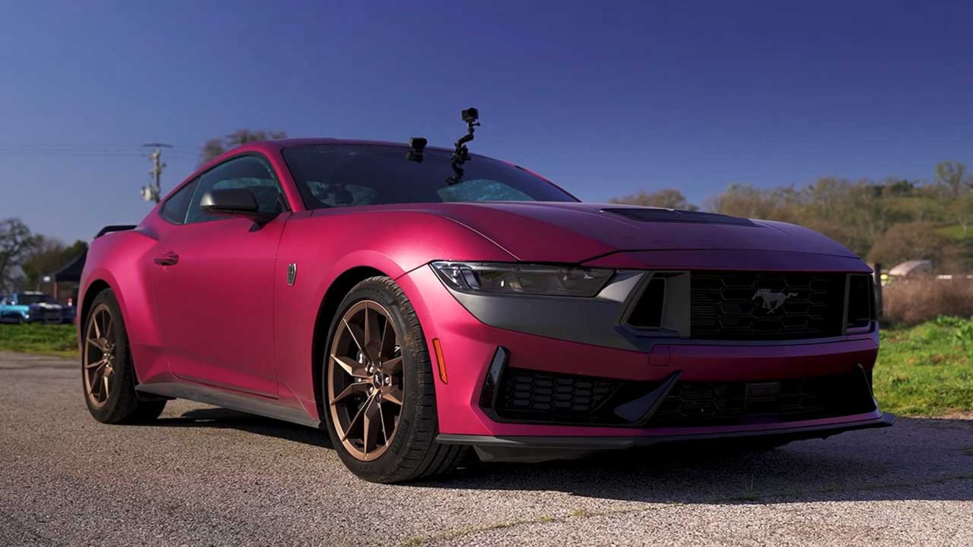 درگ کوروت موستانگ چلنجر