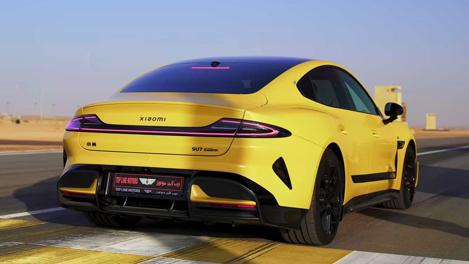 درگ شیائومی SU7 اولترا و فراری SF90 XX
