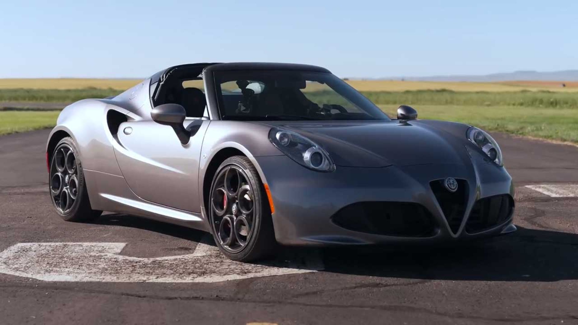 درگ خودروهای اسپرت روباز