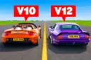 مسابقه درگ پورشه کاررا GT و جگوار V12 