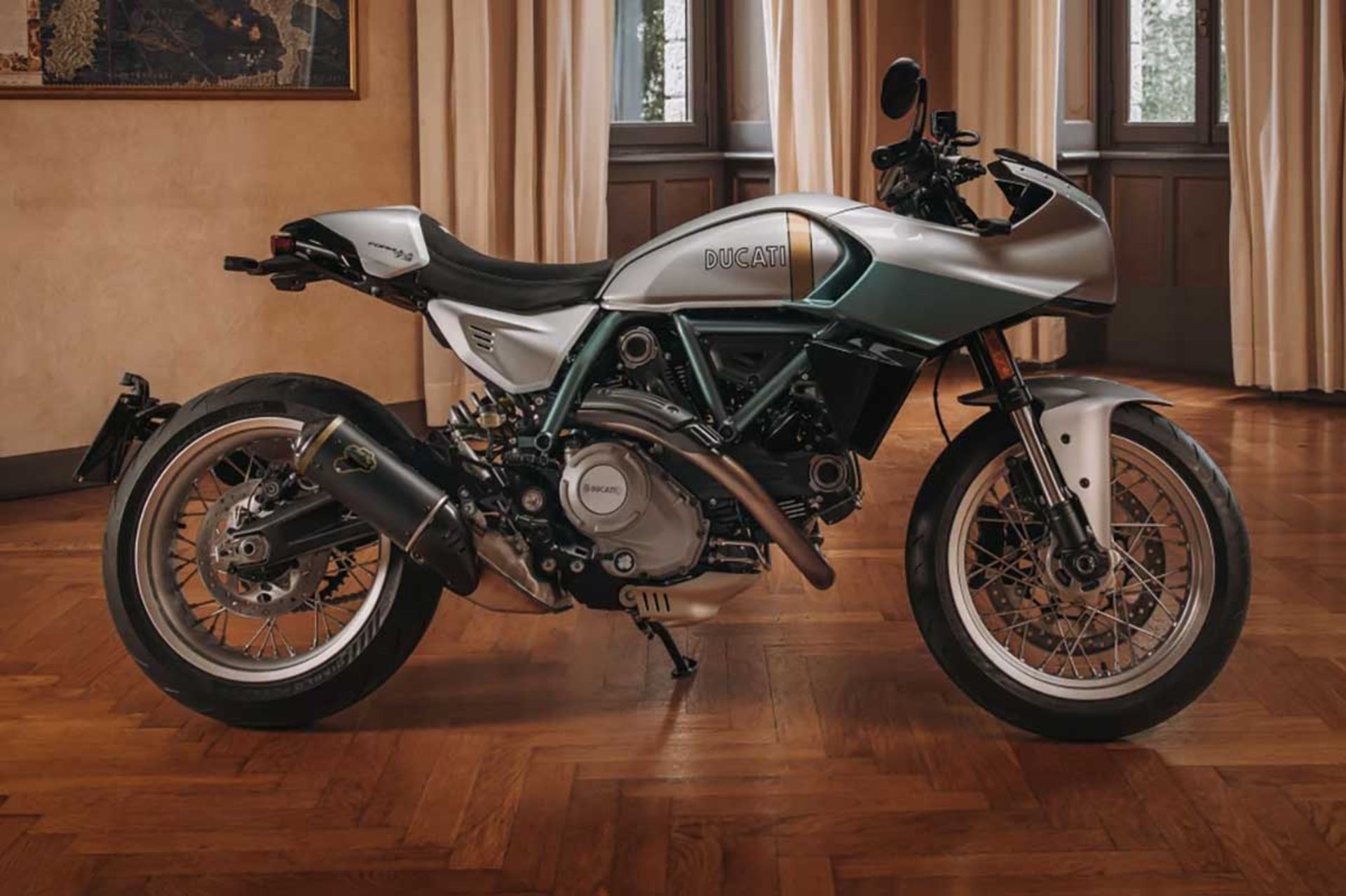 دوکاتی فرمولا 73