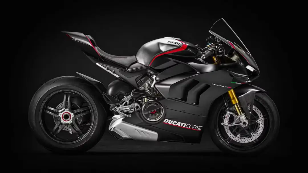 موتور سیکلت اسپرت دوکاتی (Ducati) با بدنه کربنی و طراحی آیرودینامیک