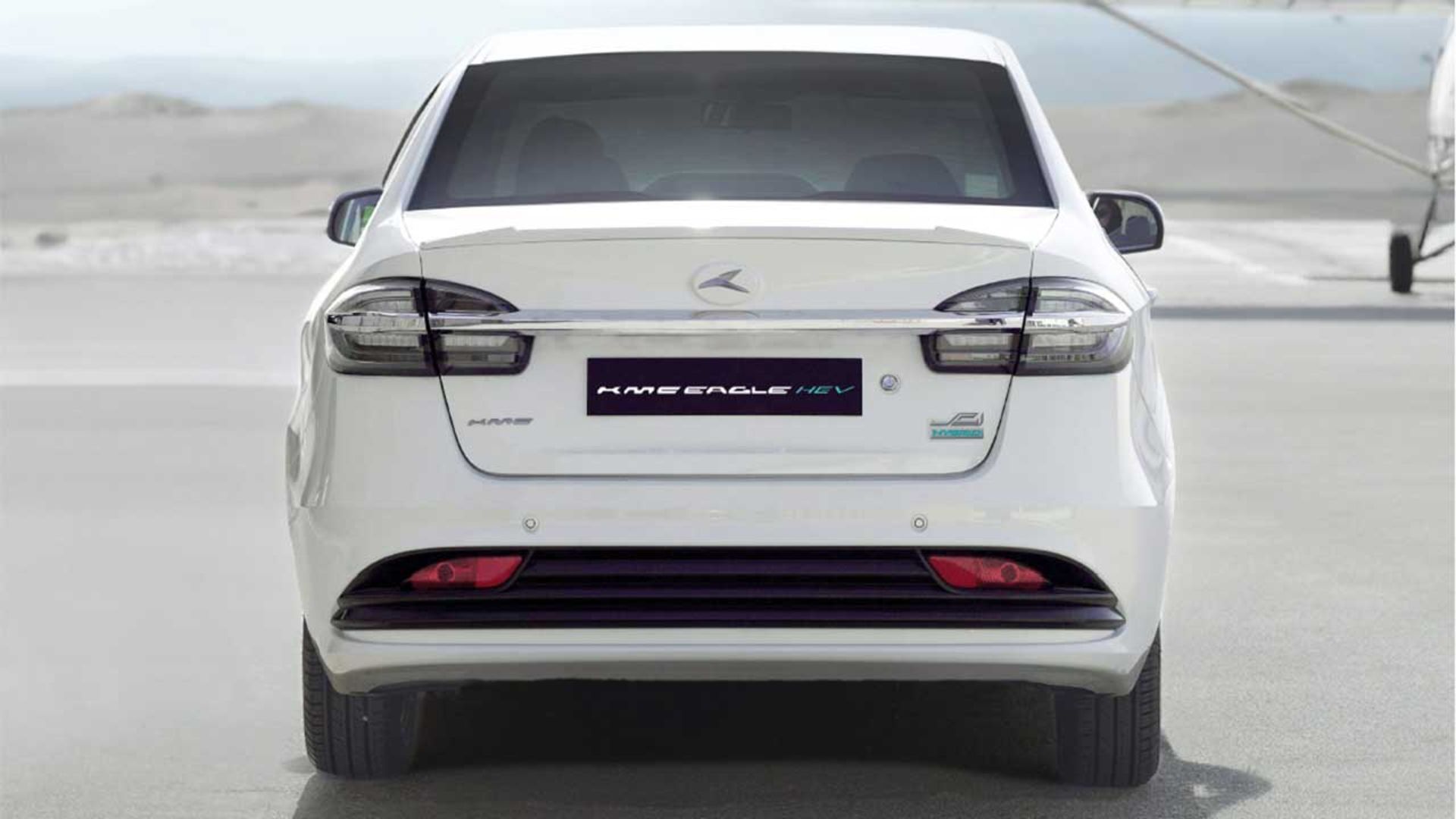 مقایسه اینووی ایران‌خودرو و ایگل کرمان موتور