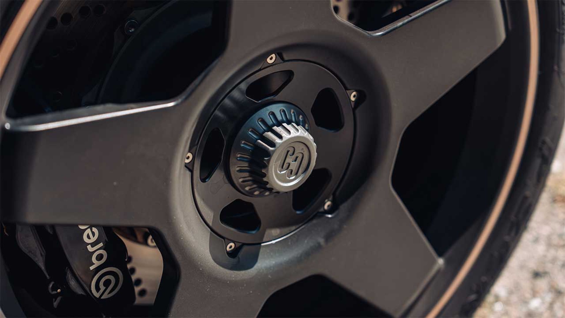 بازتولید لامبورگینی دیابلو اچنتریکا V12