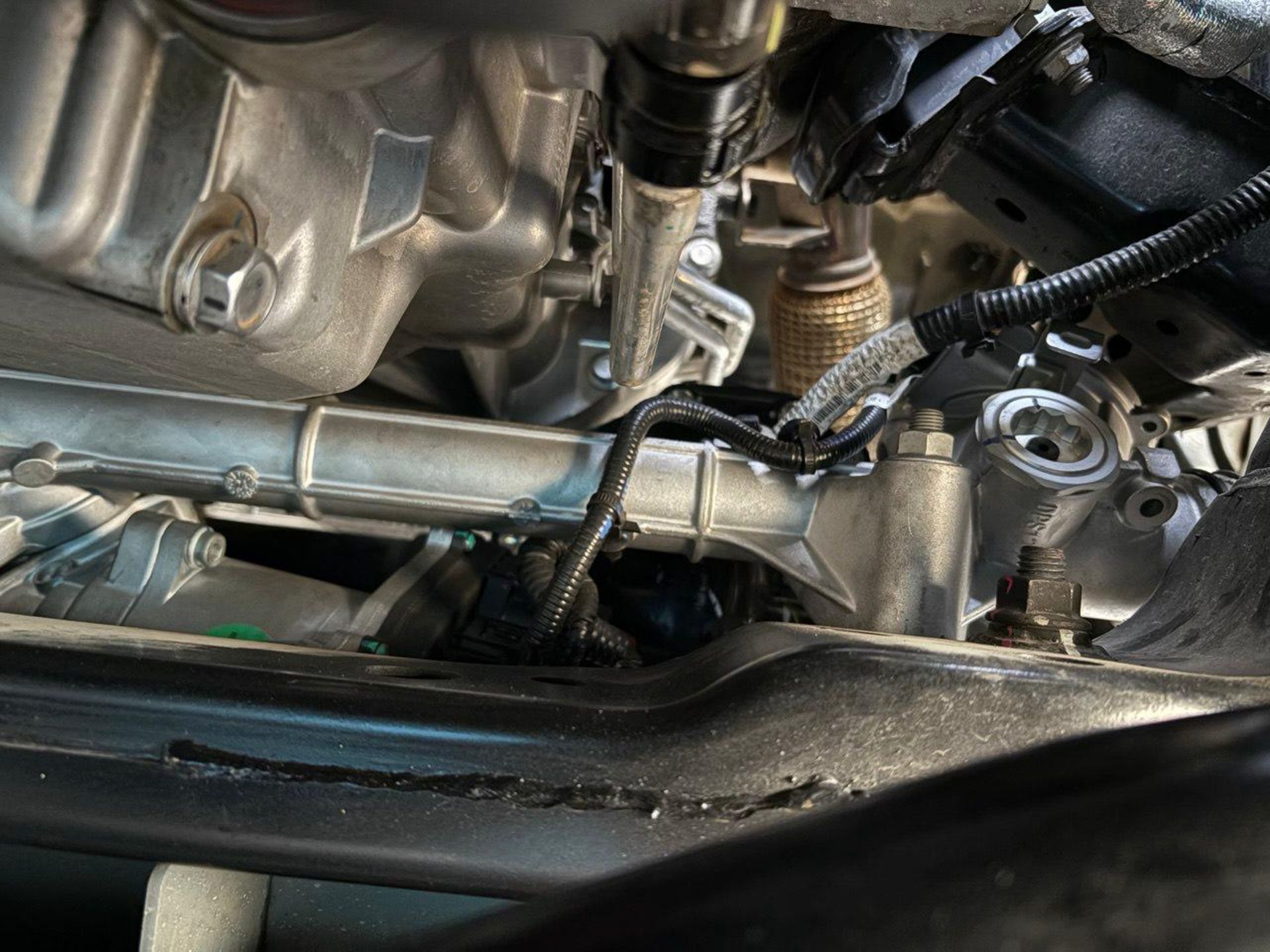 فرمان برقی خودرو