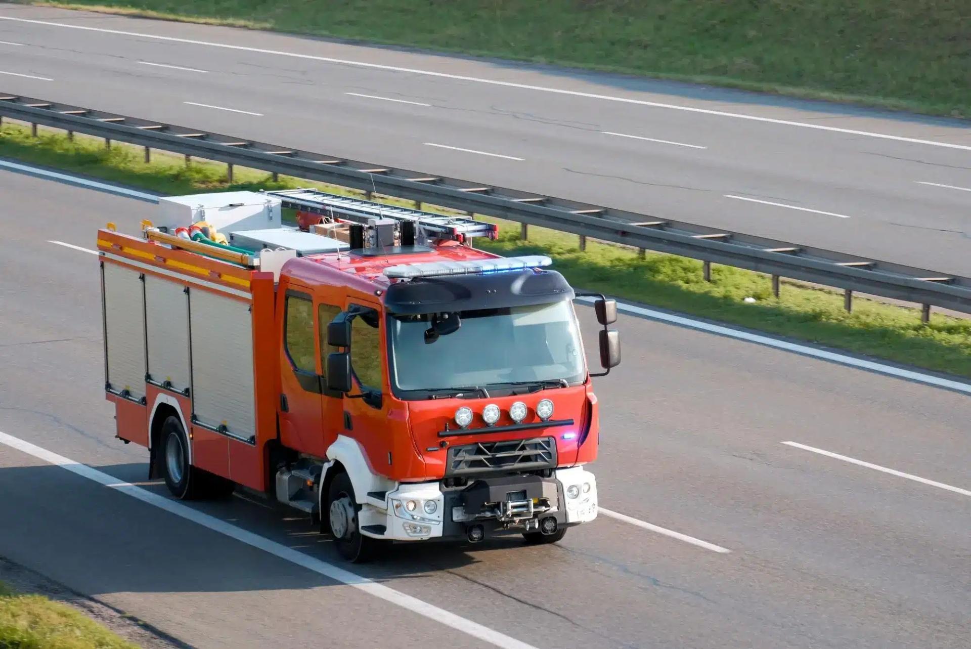 آژیر ماشین آتش نشانی