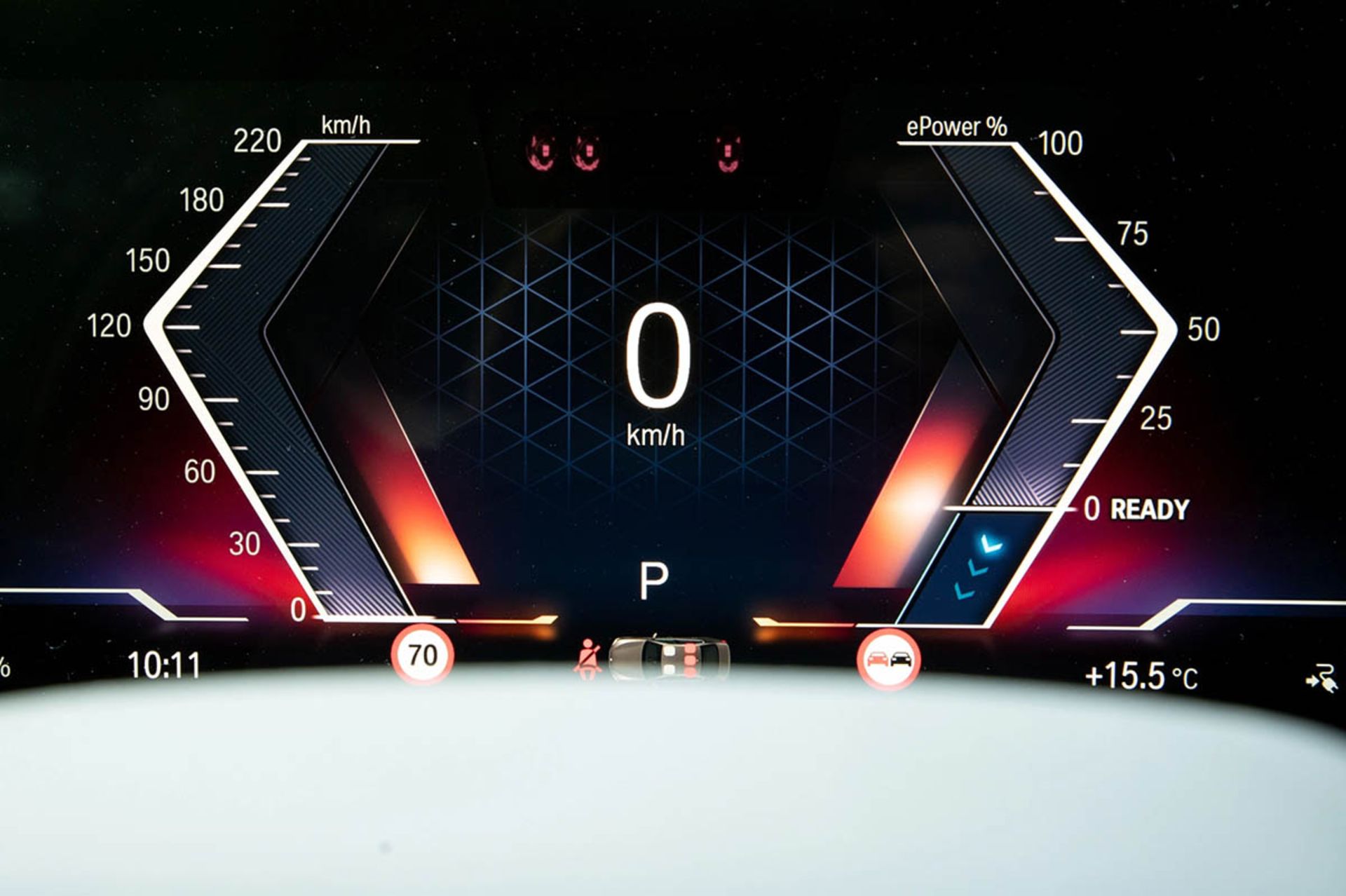 کلاستر بی ام و BMW i4