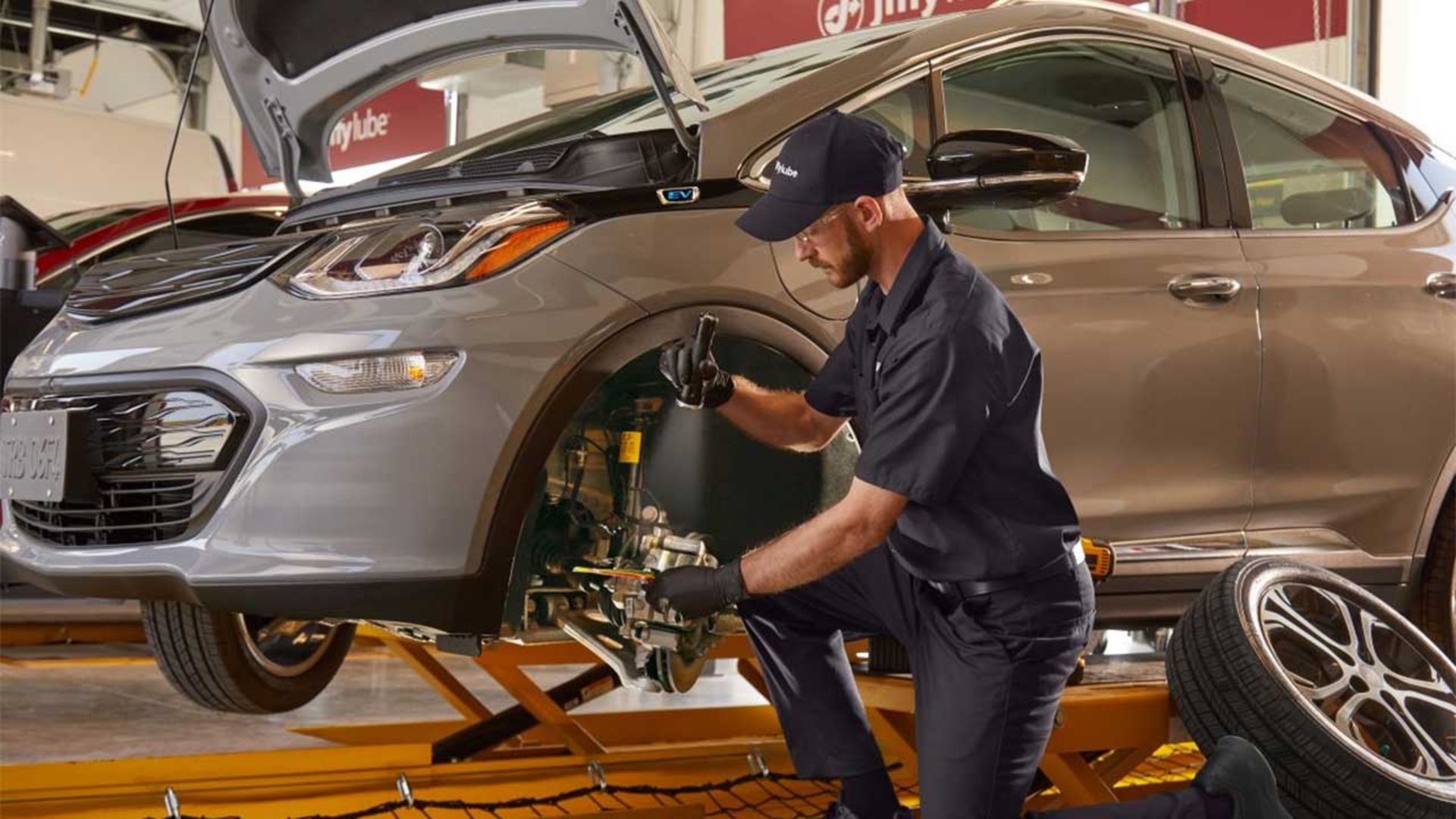 تعمیر خودروهای برقی