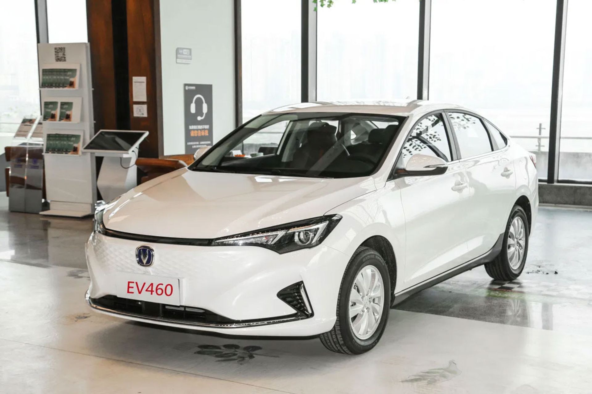 خودروی برقی چانگان ایدو EV460 سایپا