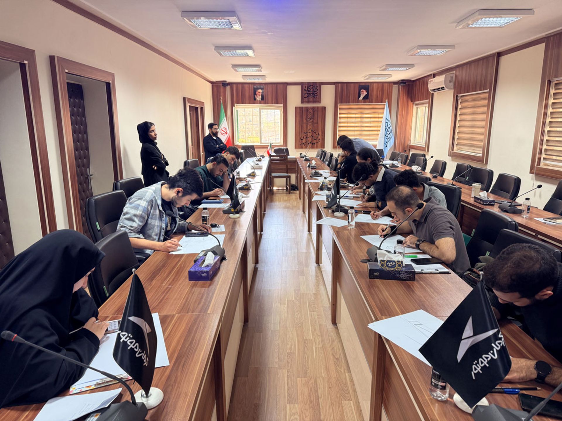 مسابقه طراحی وسایل نقلیه عمودپرواز کرمان‌موتور