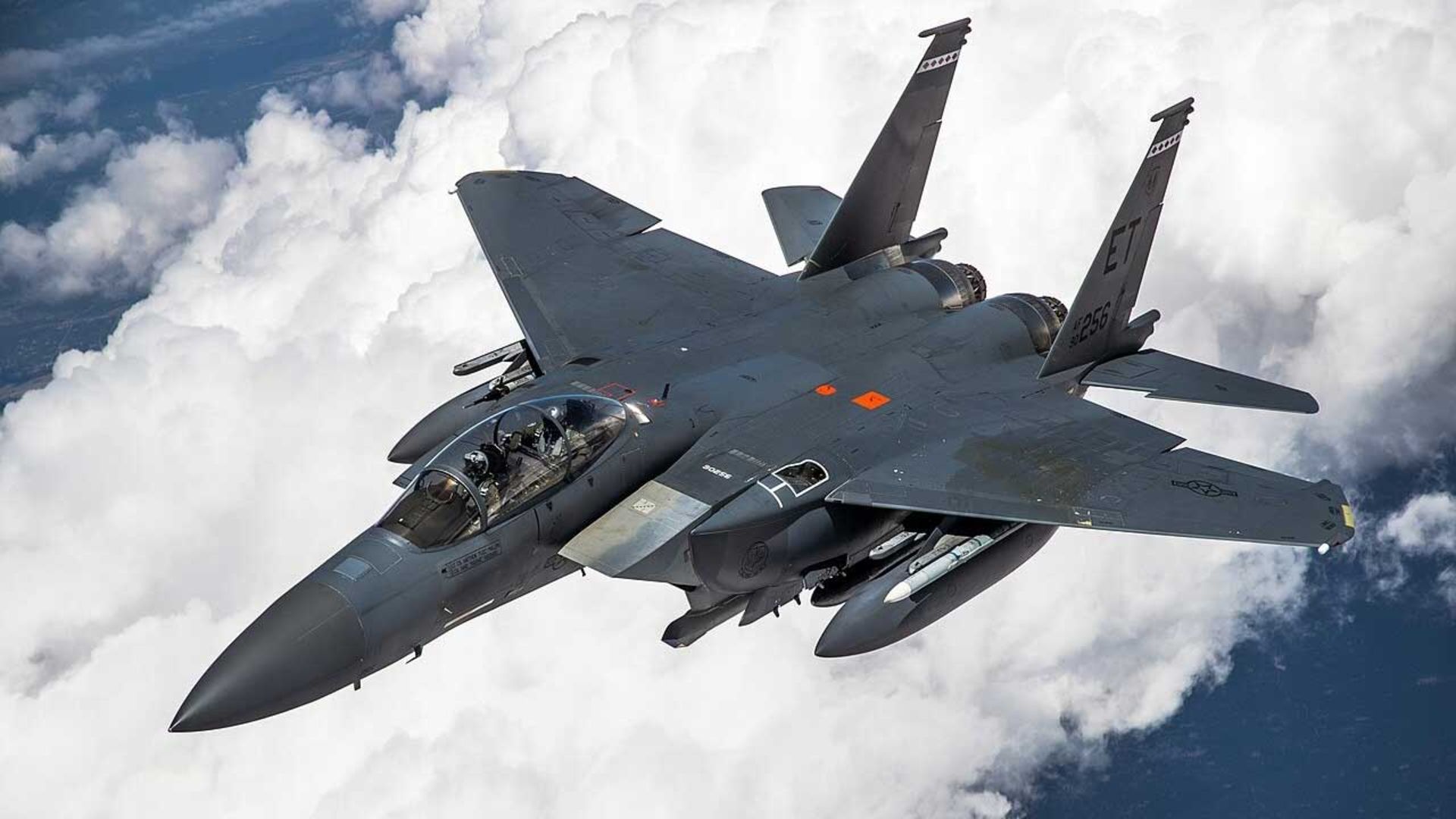 جنگنده F-15 ایگل